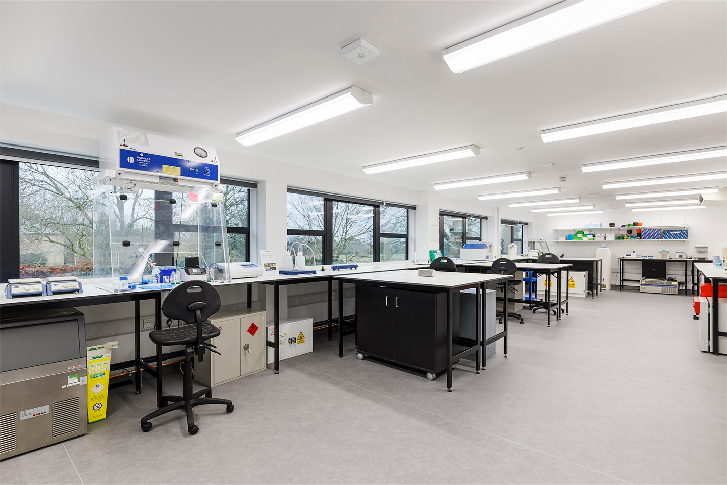 65CoLabs-Cambridge_shared-colab-laboratory_Journey-C1440