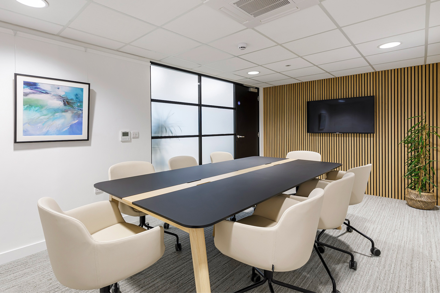 68CoLabs-Cambridge_private-meeting-room_Journey-C1440