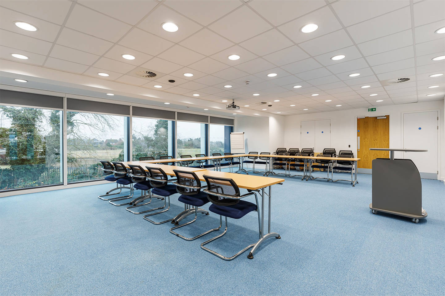 69CoLabs-Cambridge_bright-confrence-room_Journey-C1440